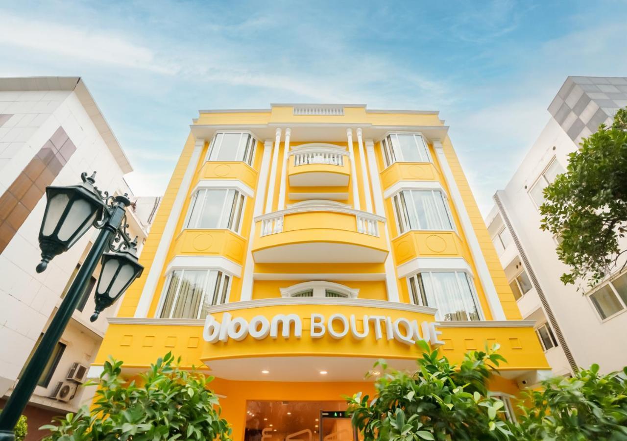 Bloom Boutique - Connaught Place Area New Delhi Buitenkant foto