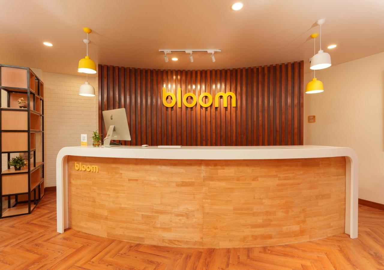 Bloom Boutique - Connaught Place Area New Delhi Buitenkant foto